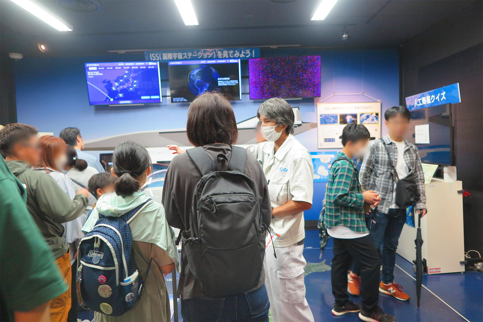 レクチャールーム