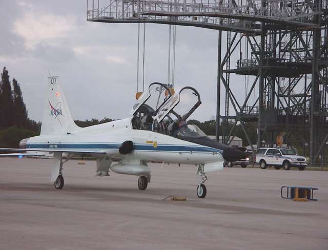 宇宙飛行士が訓練に使うT-38ジェット練習機とはどのような飛行機ですか？