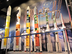 角田宇宙センター H3ロケット1/20サイズの模型を新設しました 