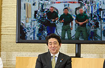 【レポート】　4/10若田船長と安倍総理が首相官邸で交信しました